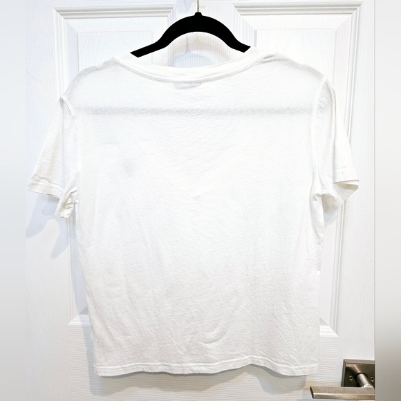 Aritzia TNA Basic White V Neck Tshirt - Picture 2 of 11